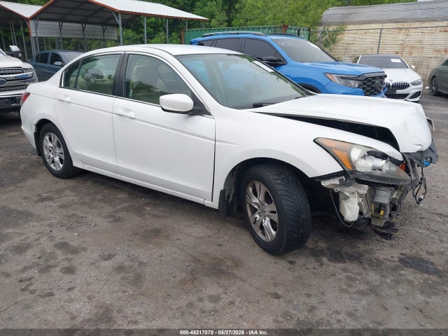 Salvage Honda Accord Image