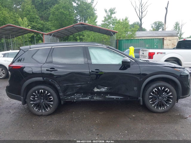Nissan Rogue Dark Armor