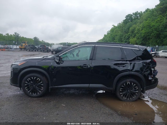 Nissan Rogue Dark Armor
