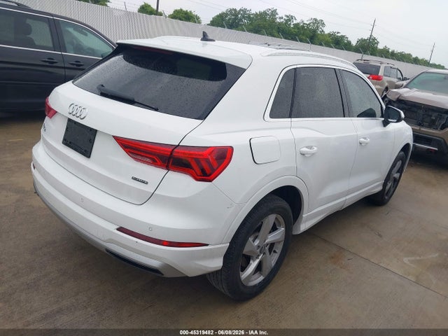 Audi Q3 Premium 45 Tfsi Quattro Tiptronic