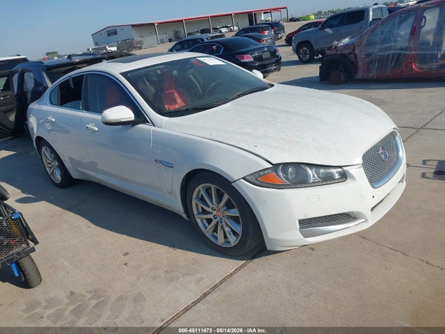 Salvage Jaguar XF Image