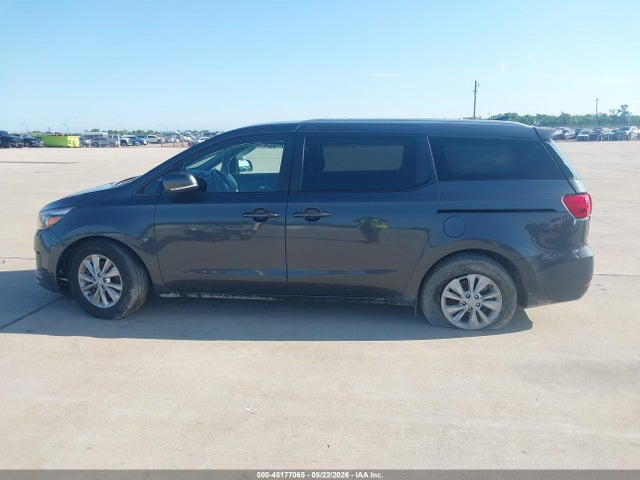 Kia Sedona Lx