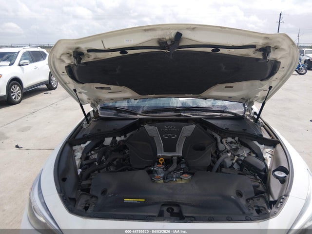 INFINITI Q50 3.0t Red Sport 400