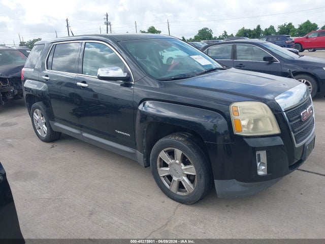 Salvage GMC Terrain Image