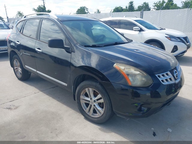 Salvage Nissan Rogue Image
