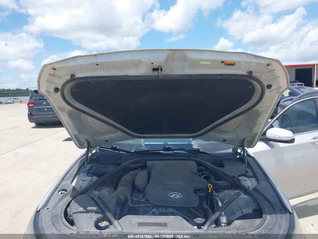 Hyundai Genesis 3.8