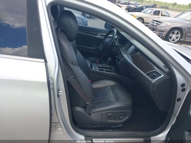 Hyundai Genesis 3.8