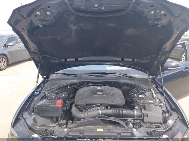 Jaguar XE 25t