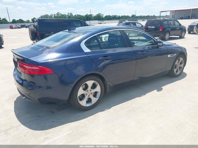 Jaguar XE 25t