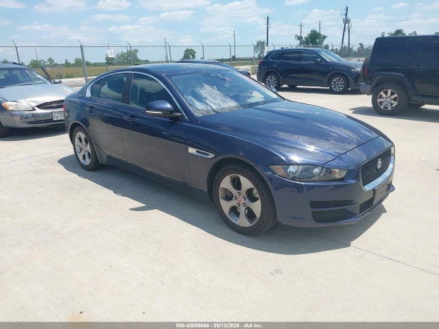 Salvage Jaguar XE Image