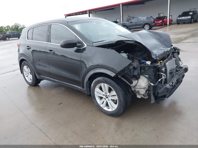 Salvage Kia Sportage Image