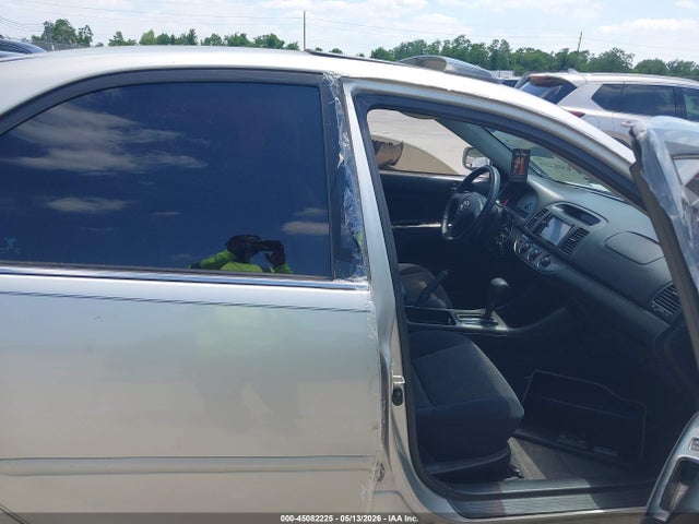 Toyota Camry Se V6