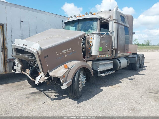 Western Star Auto Car Conventional 4900e