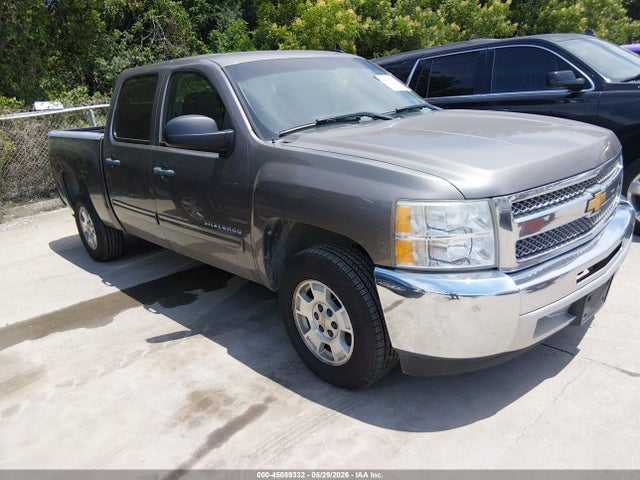 Salvage Chevrolet Silverado 1500 Image