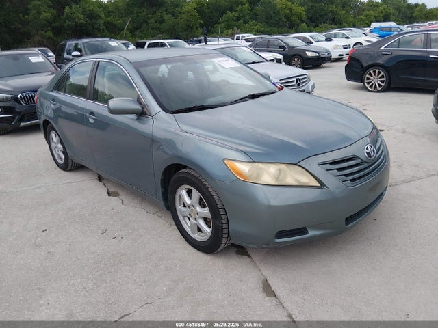 Salvage Toyota Camry Image
