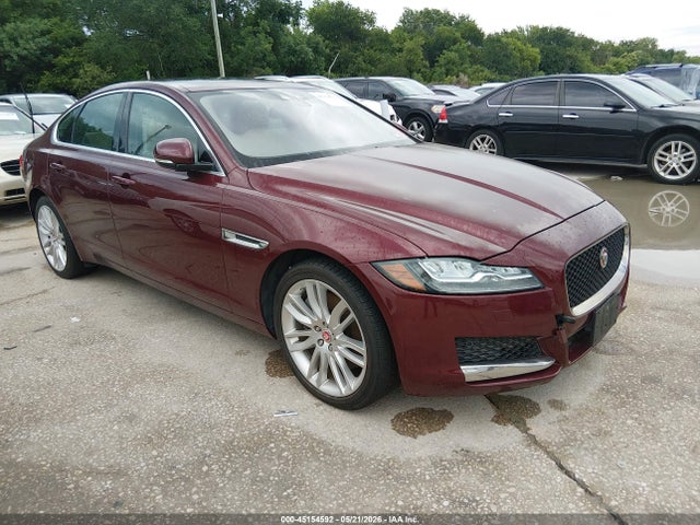 Jaguar XF 35t Prestige