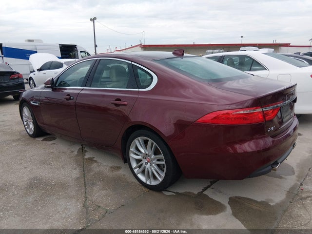 Jaguar XF 35t Prestige