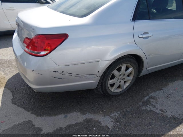 Toyota Avalon Xl