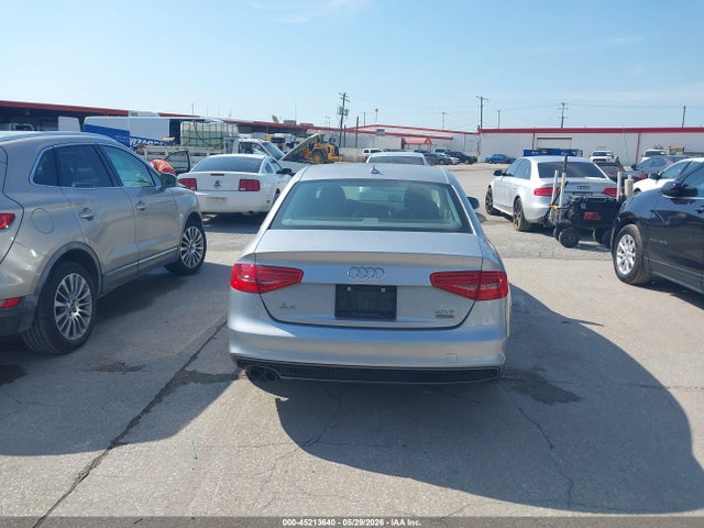 Audi A4 2.0t Premium