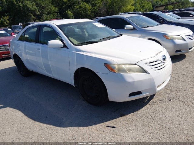 Salvage Toyota Camry Image