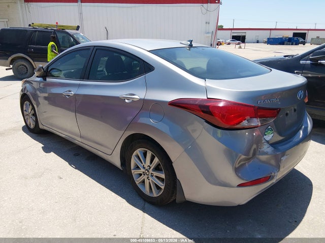 Hyundai ELANTRA Se