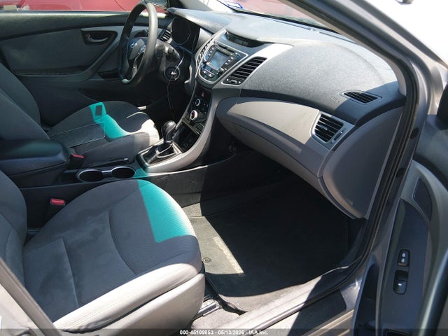 Hyundai ELANTRA Se