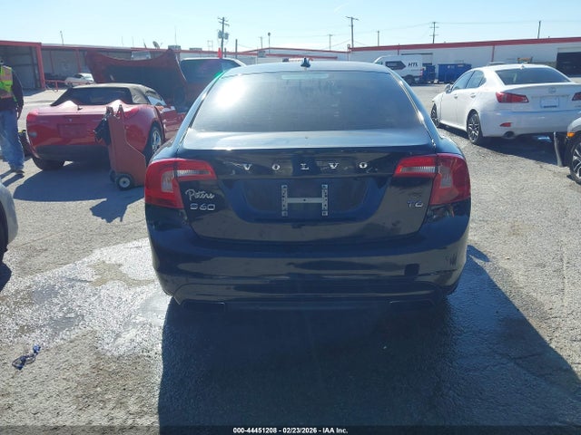 Volvo S60 T6 Drive-e Platinum