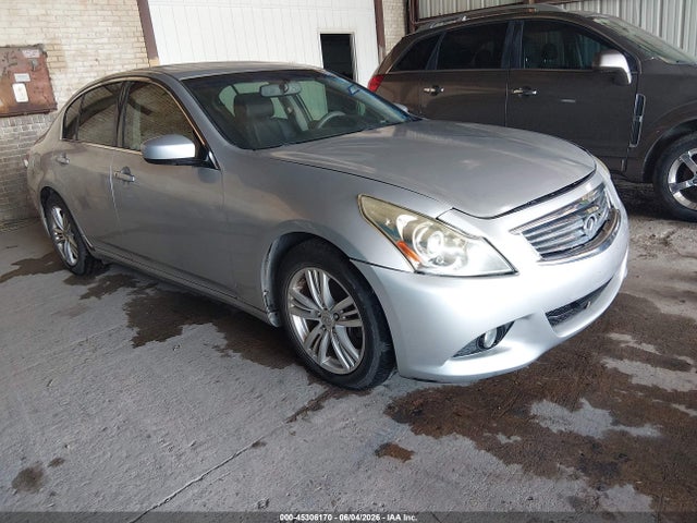Salvage INFINITI Q40 Image