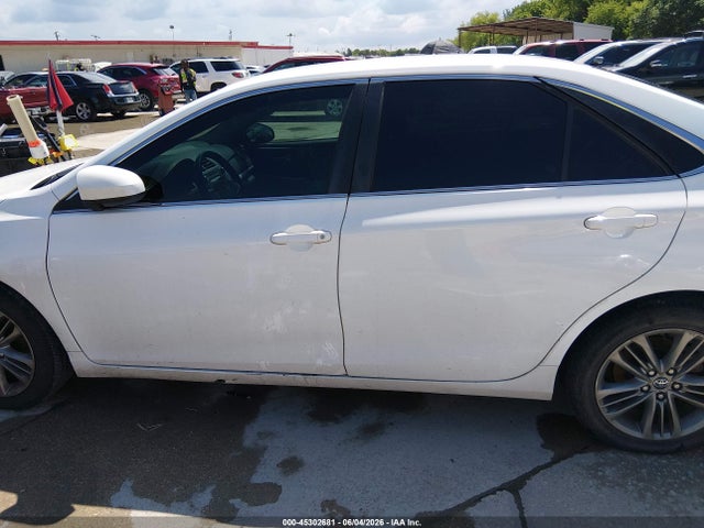 Toyota Camry Se
