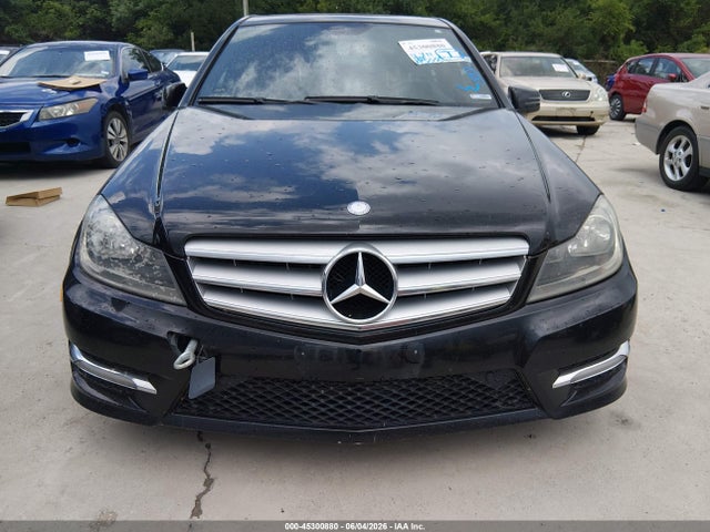 Mercedes-Benz C-Class Sport