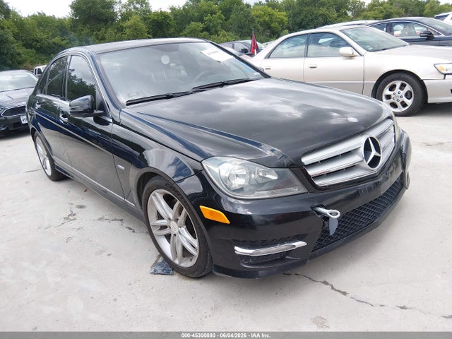 Salvage Mercedes-Benz C-Class Image