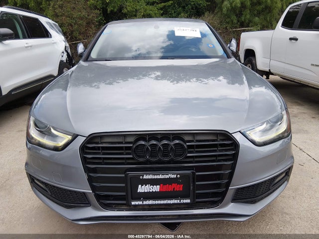 Audi A4 2.0t Premium