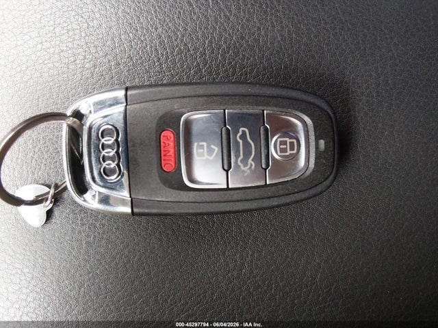 Audi A4 2.0t Premium