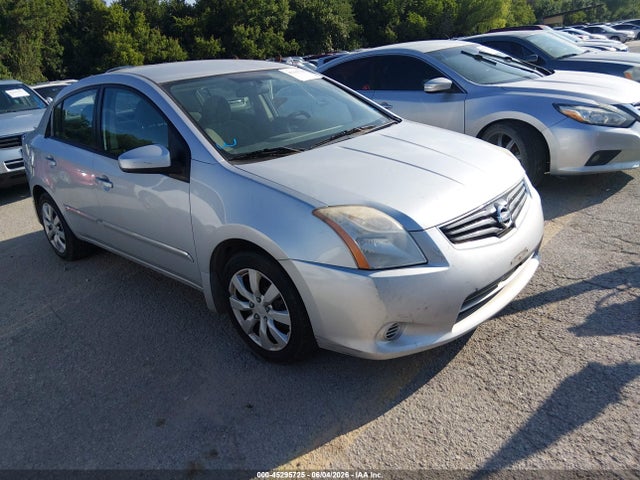 Salvage Nissan Sentra Image
