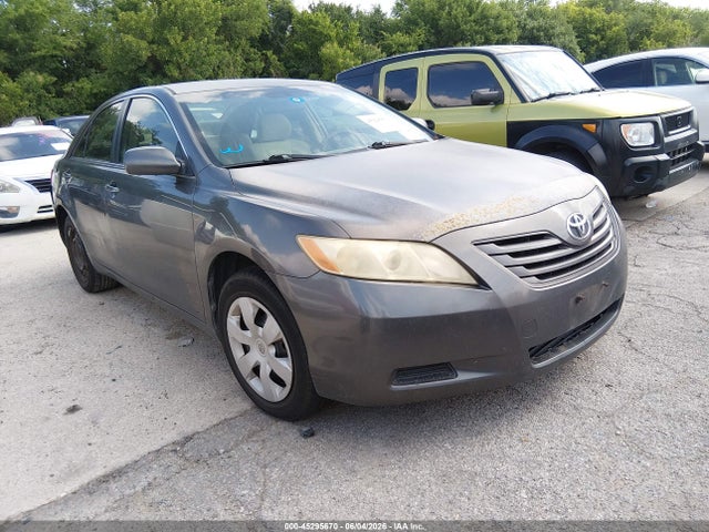 Salvage Toyota Camry Image