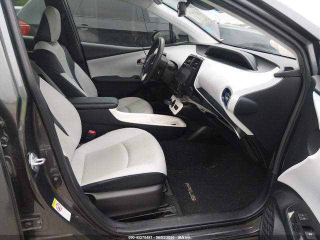 Toyota Prius Four Touring