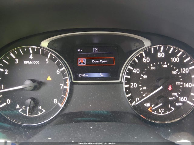 Nissan Pathfinder Sl