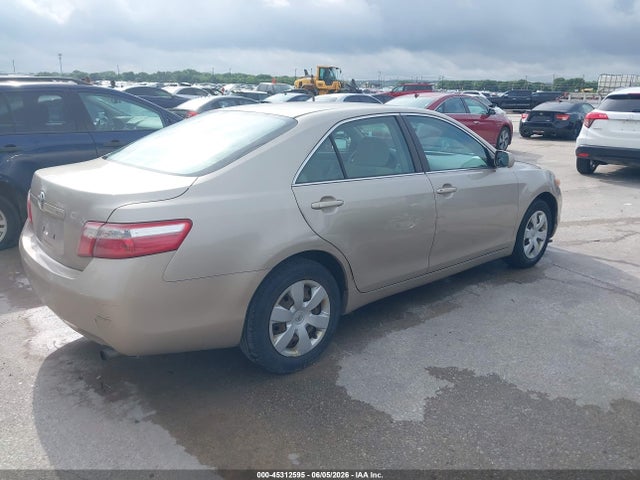 Toyota Camry Ce