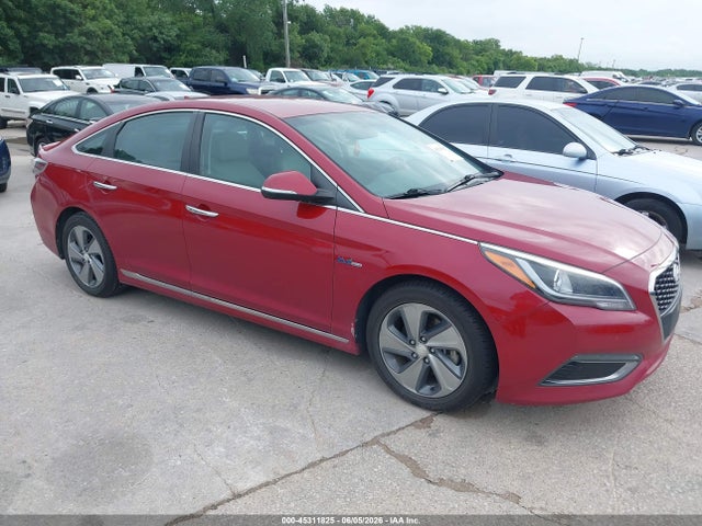 Salvage Hyundai SONATA Image