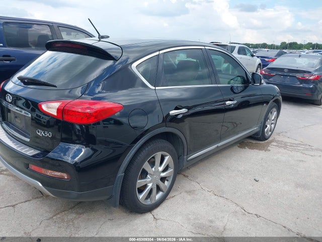 INFINITI Qx