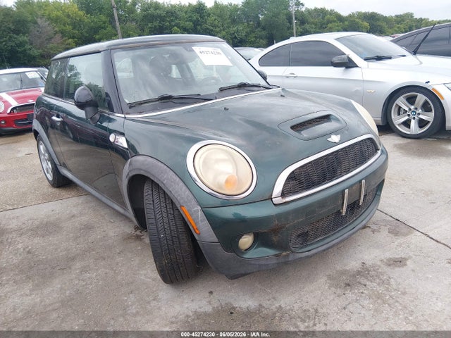 Salvage MINI Cooper S Image