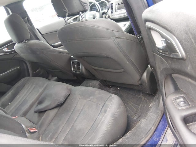 Chrysler 200 Limited