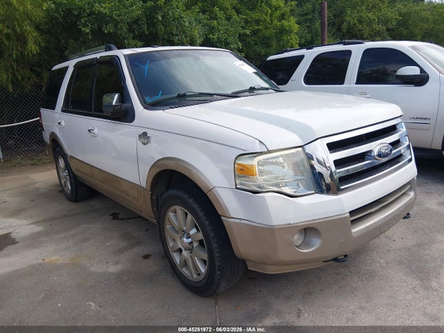 Salvage Ford Expedition Image