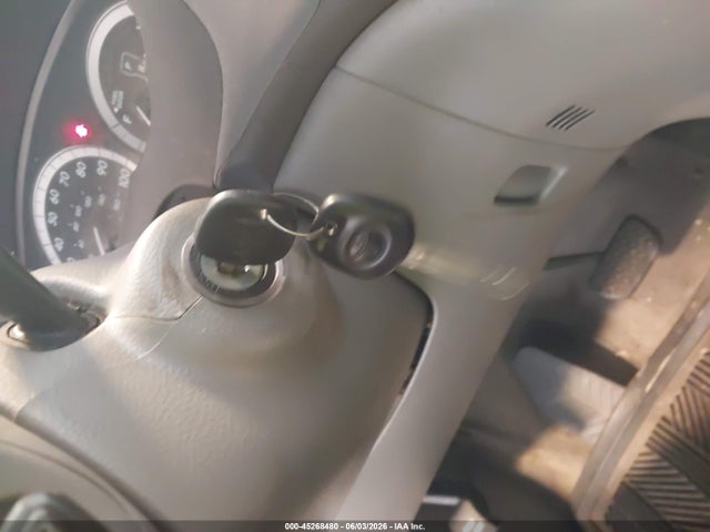 Toyota Sienna Ce