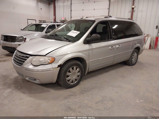 Chrysler Town & Country Limited