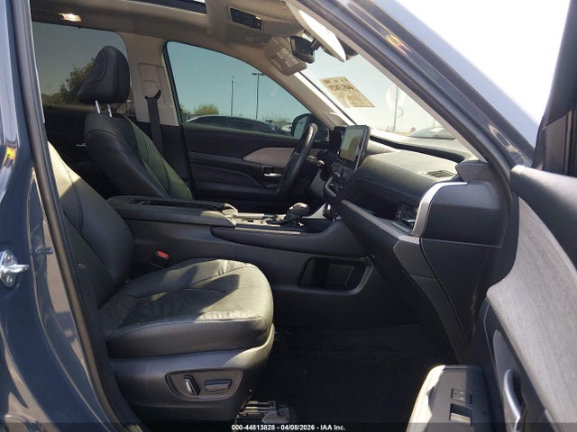 Toyota Grand Highlander Limited