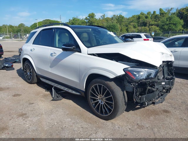 Salvage Mercedes-Benz GLE Image