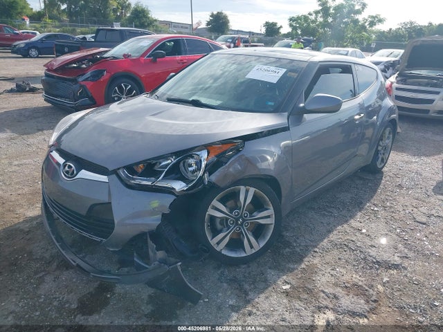 Hyundai VELOSTER Value Edition