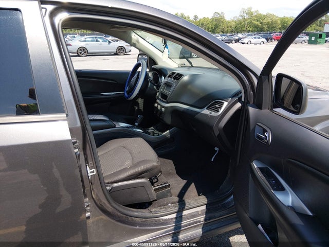 Dodge Journey Se