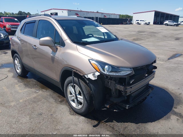 Salvage Chevrolet Trax Image
